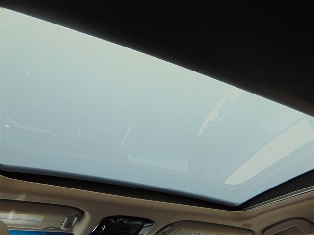 2024 Toyota Venza Limited Santa Fe NM