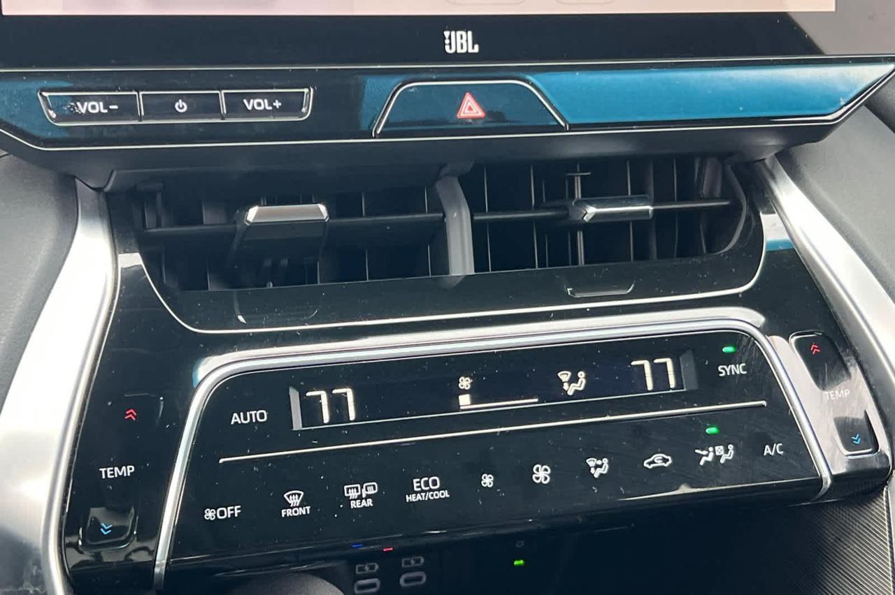 2024 Toyota Venza XLE Roseville CA