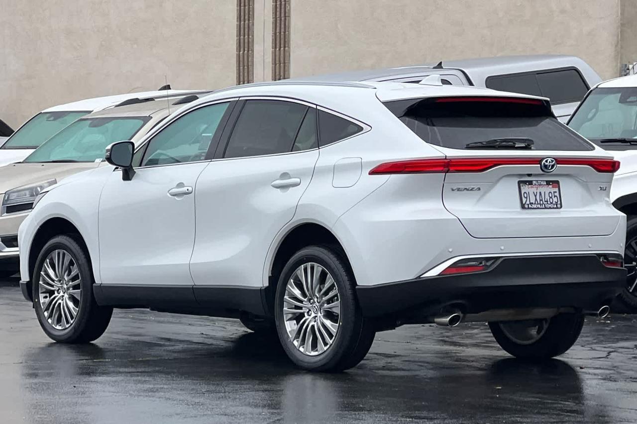 2024 Toyota Venza XLE Roseville CA