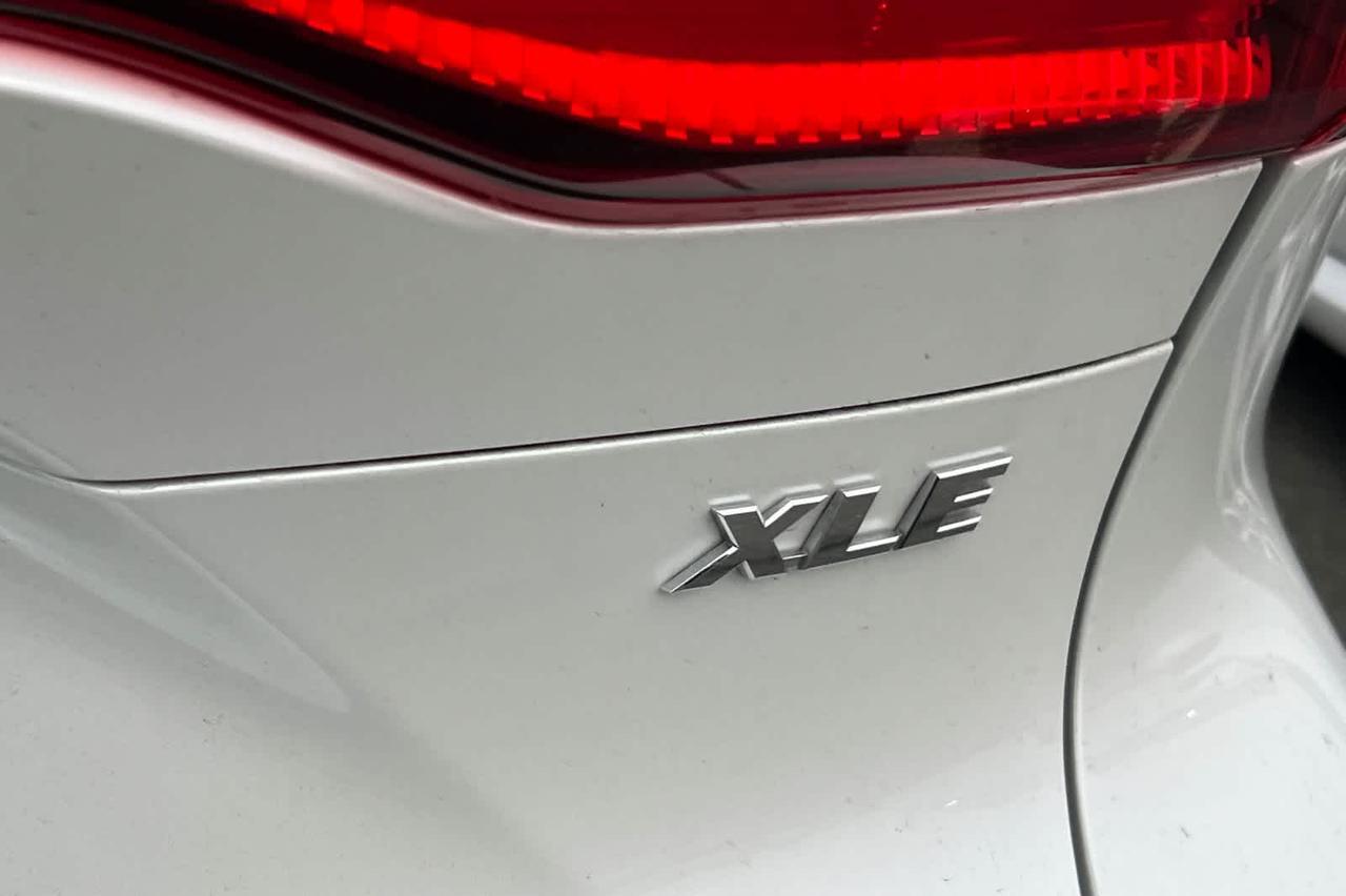 2024 Toyota Venza XLE Roseville CA