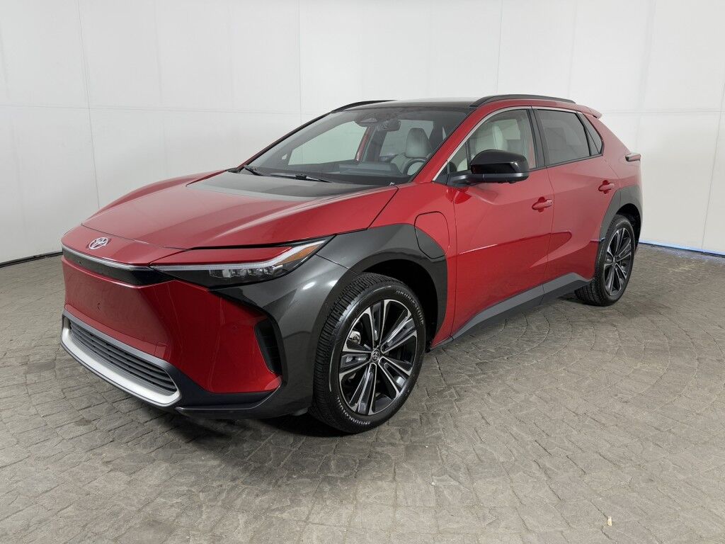 2024 Toyota bZ4X Limited Maumee OH