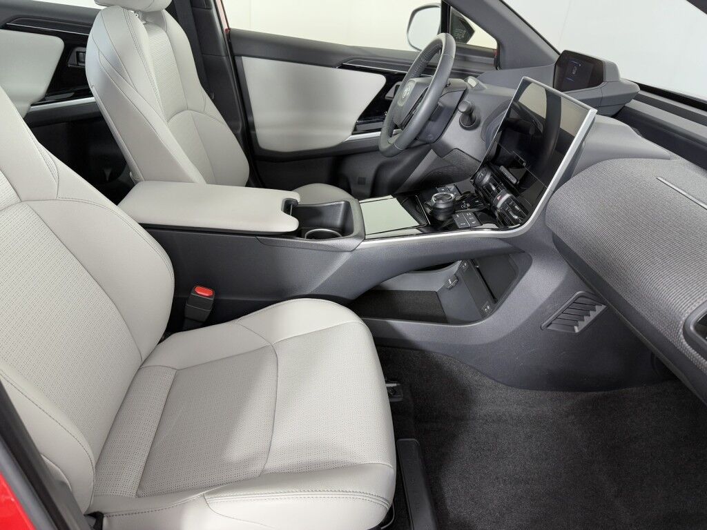 2024 Toyota bZ4X Limited Maumee OH