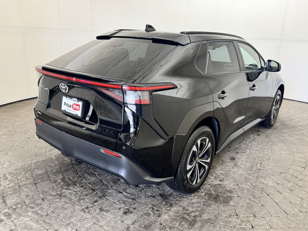 2024 Toyota bZ4X XLE Maumee OH