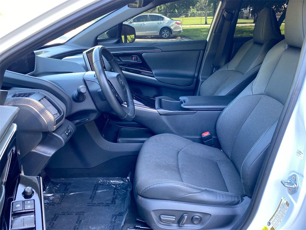 2024 Toyota bZ4X XLE Miramar FL