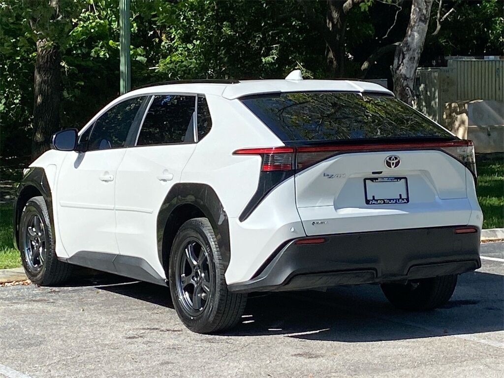 2024 Toyota bZ4X XLE Miramar FL