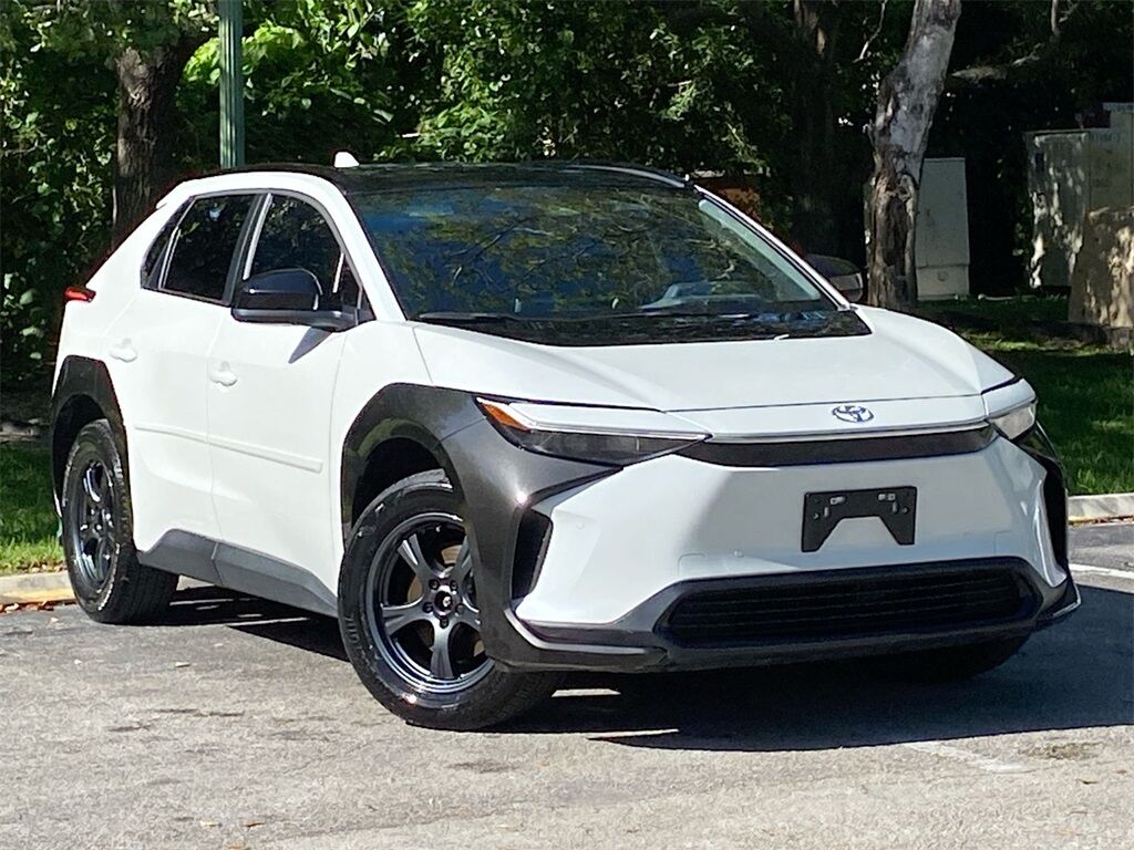 2024 Toyota bZ4X XLE Miramar FL