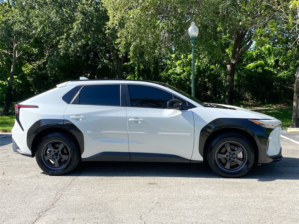 2024 Toyota bZ4X XLE Miramar FL