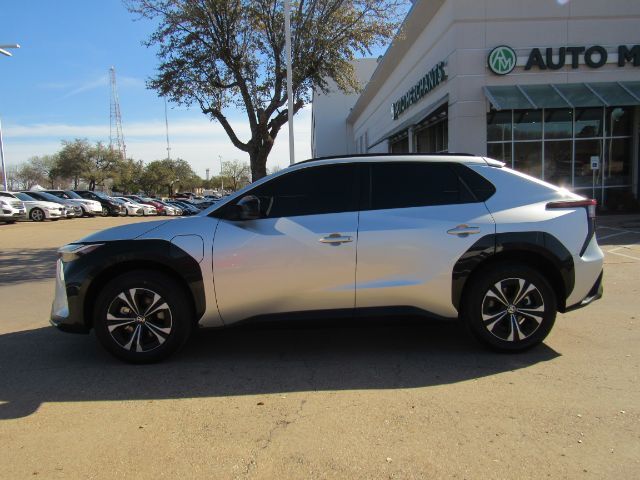 2024 Toyota bZ4X XLE Plano TX