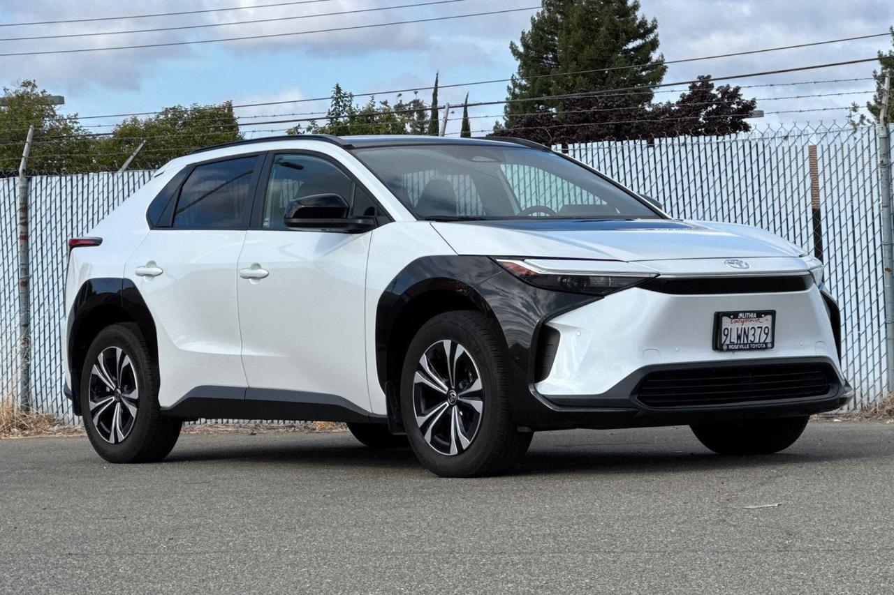 2024 Toyota bZ4X XLE Roseville CA