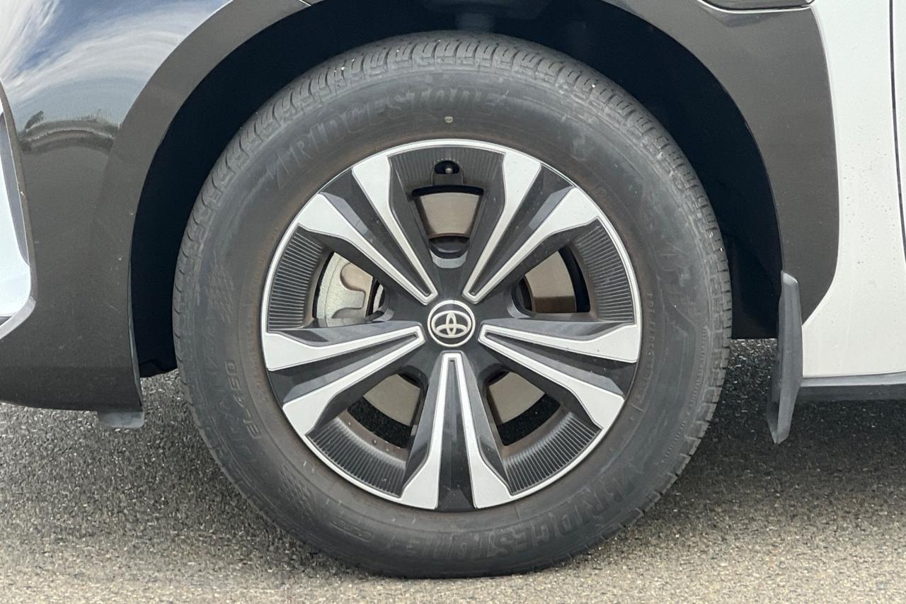 2024 Toyota bZ4X XLE Roseville CA
