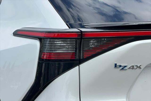 2024 Toyota bZ4X XLE Roseville CA