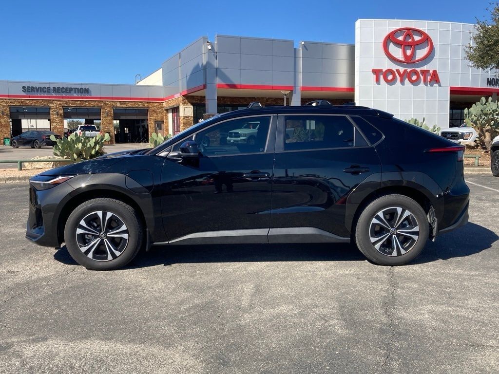 2024 Toyota bZ4X XLE San Antonio TX