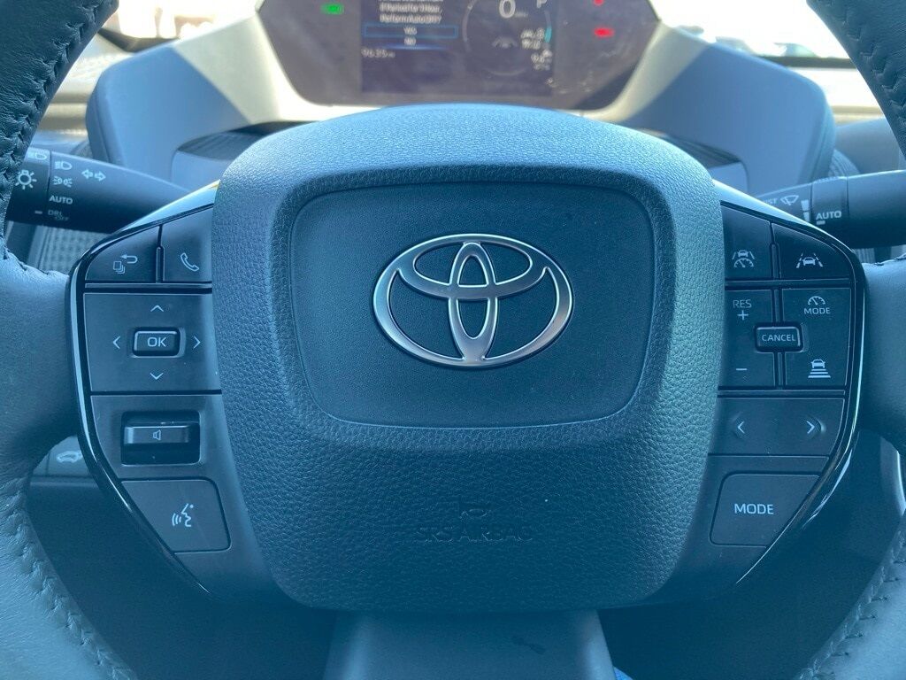2024 Toyota bZ4X XLE San Antonio TX