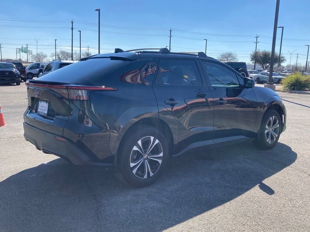 2024 Toyota bZ4X XLE San Antonio TX