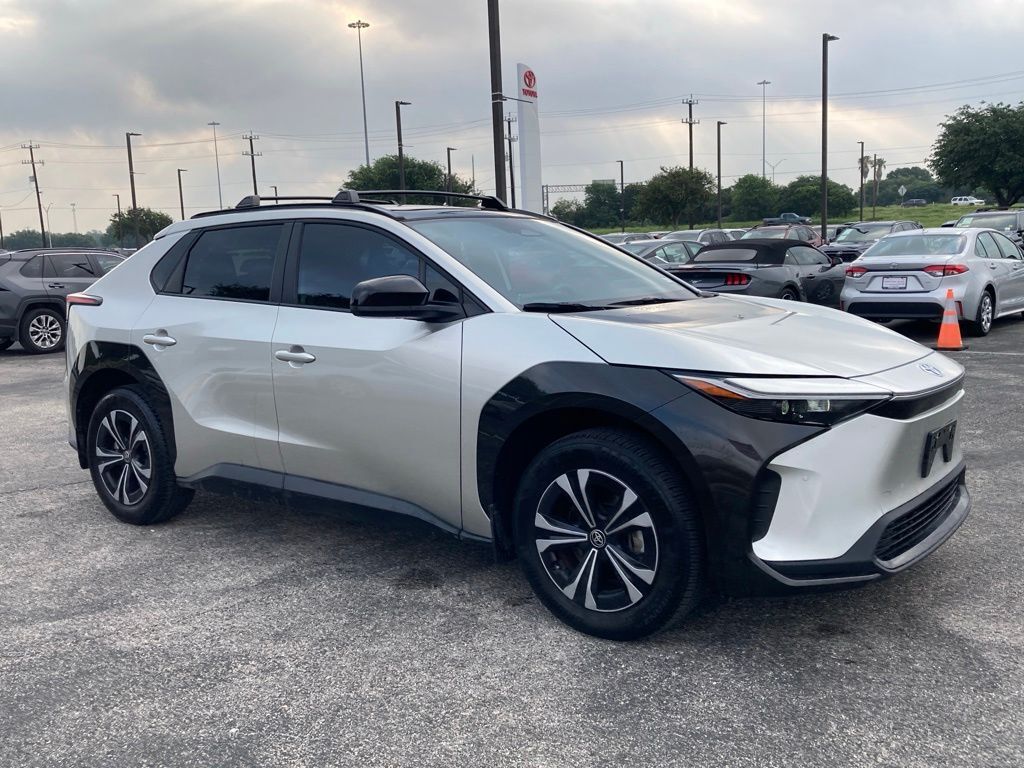2024 Toyota bZ4X XLE San Antonio TX