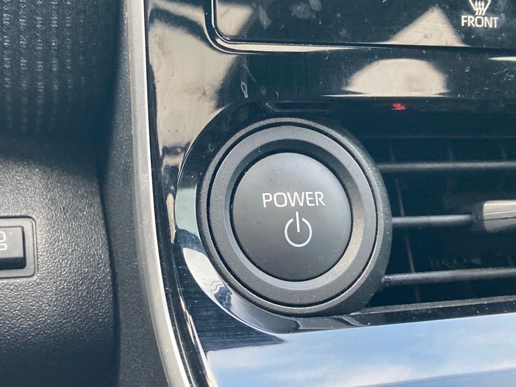 2024 Toyota bZ4X XLE San Antonio TX