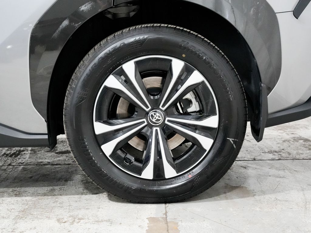 2024 Toyota bZ4X XLE Tigard OR