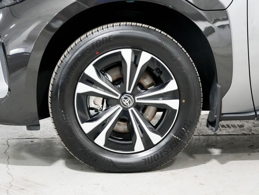 2024 Toyota bZ4X XLE Tigard OR