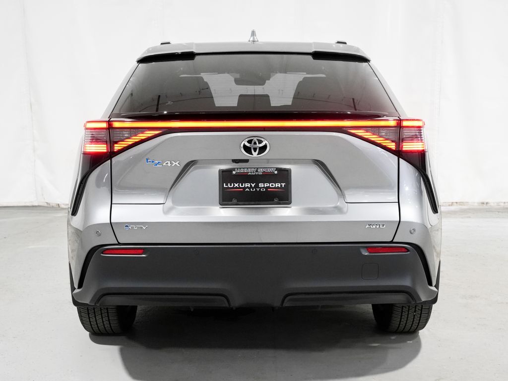 2024 Toyota bZ4X XLE Tigard OR