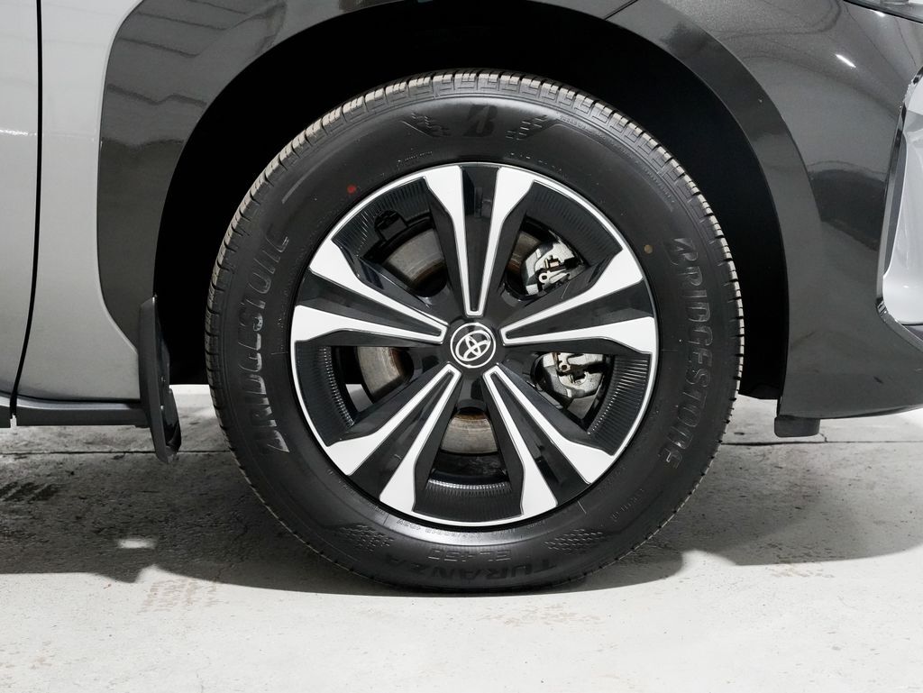 2024 Toyota bZ4X XLE Tigard OR