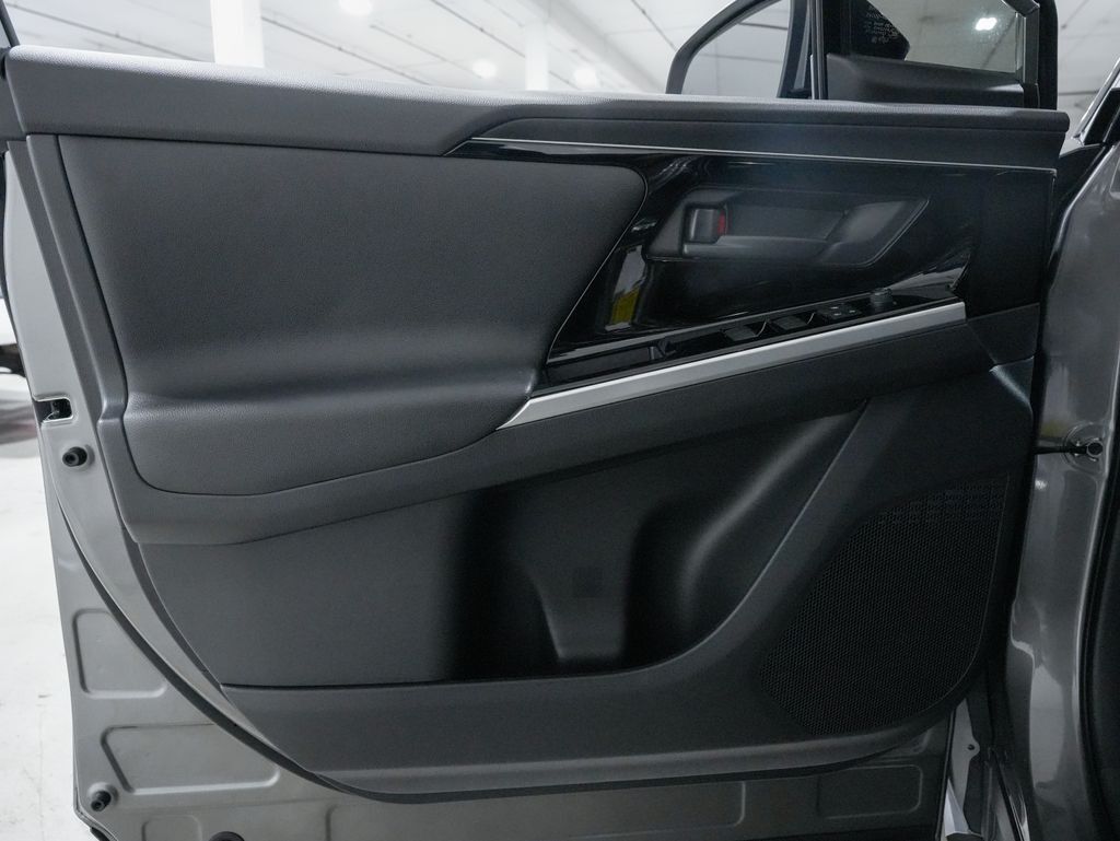 2024 Toyota bZ4X XLE Tigard OR