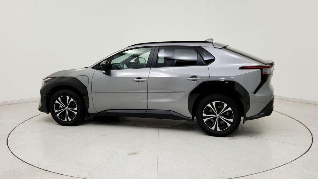 2024 Toyota bZ4X XLE Laurel MD