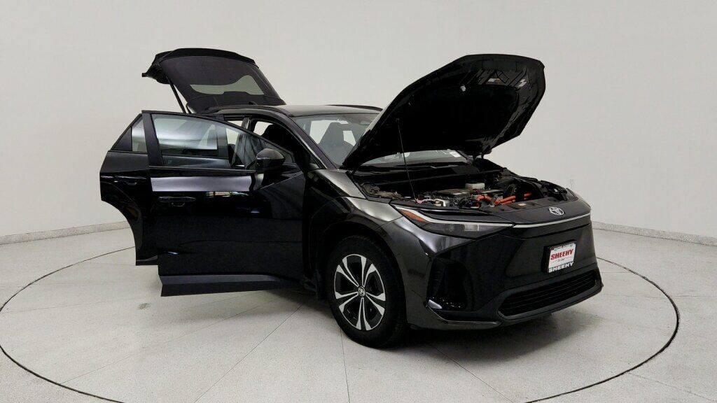 2024 Toyota bZ4X XLE Laurel MD