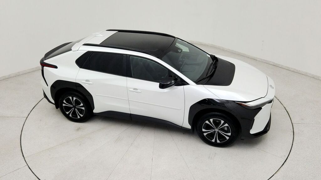 2024 Toyota bZ4X XLE Laurel MD