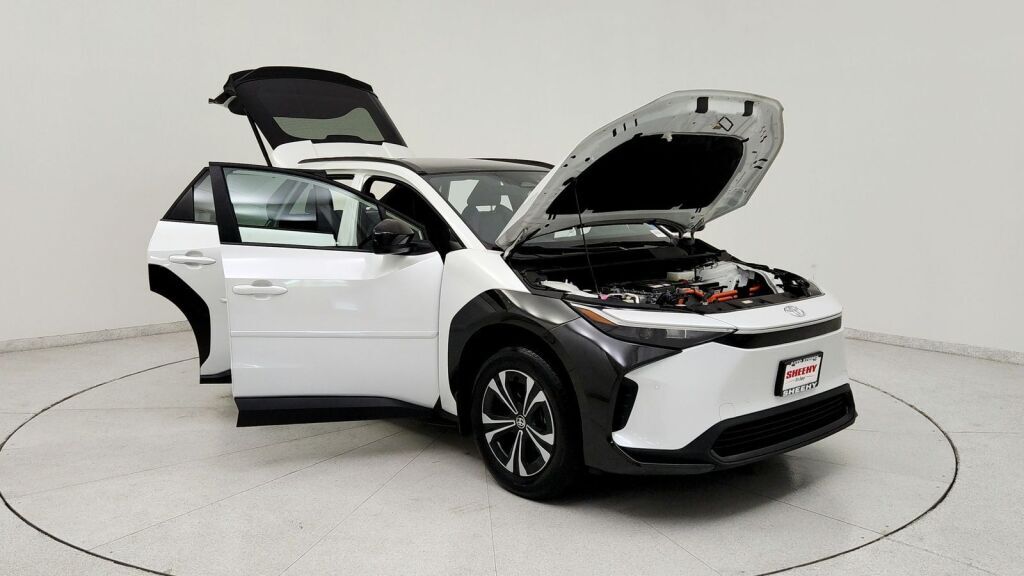 2024 Toyota bZ4X XLE Laurel MD