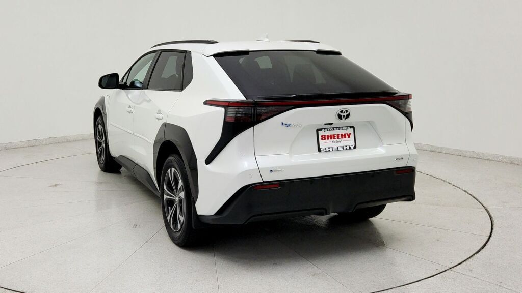 2024 Toyota bZ4X XLE Laurel MD