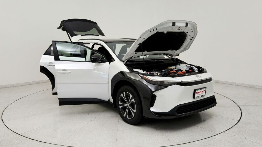 2024 Toyota bZ4X XLE Laurel MD