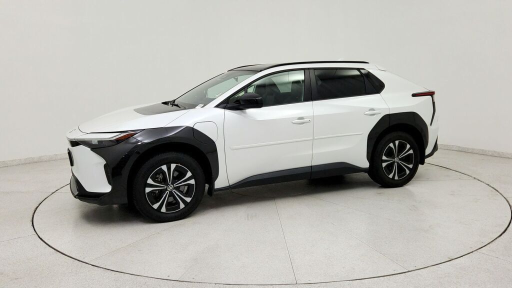 2024 Toyota bZ4X XLE Laurel MD