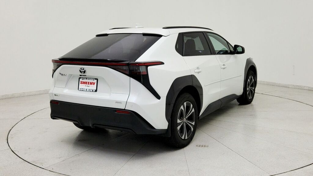 2024 Toyota bZ4X XLE Laurel MD