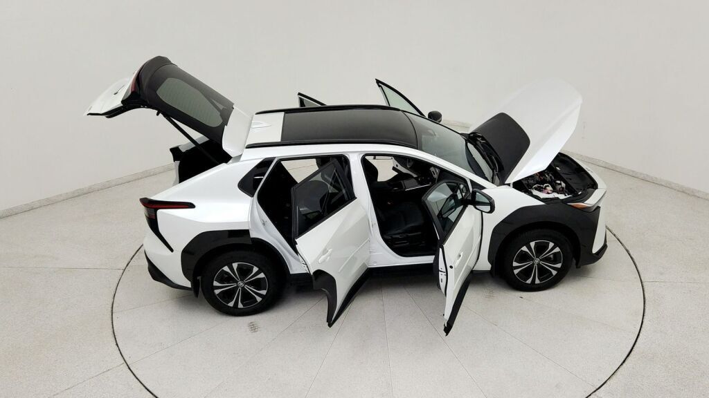 2024 Toyota bZ4X XLE Laurel MD
