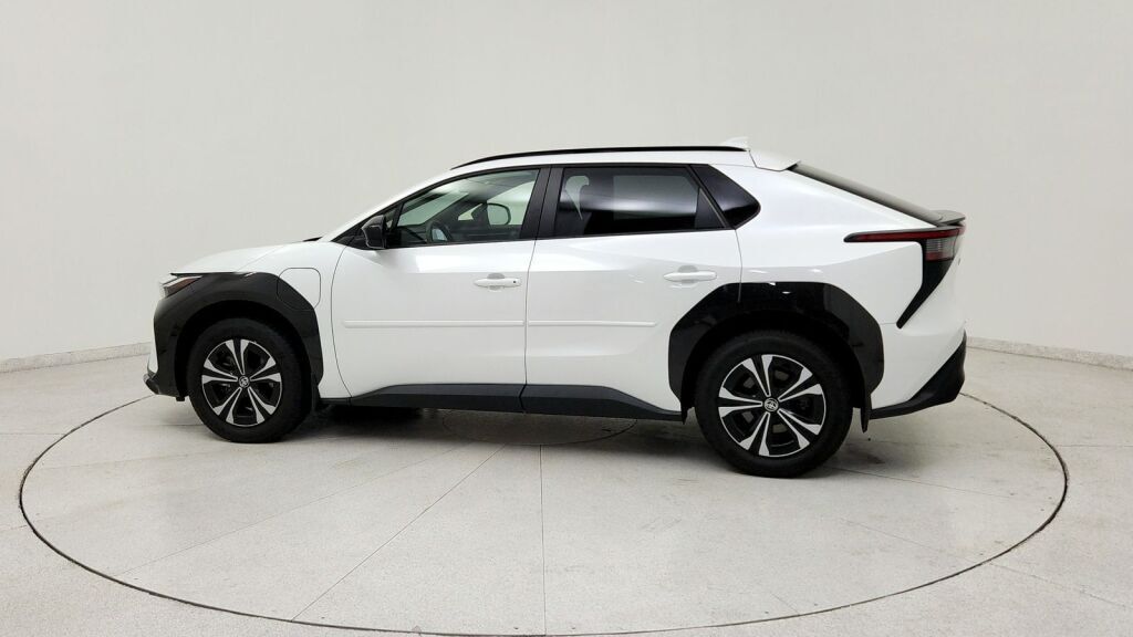 2024 Toyota bZ4X XLE Laurel MD