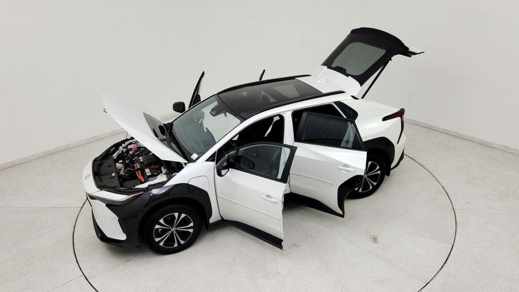 2024 Toyota bZ4X XLE Laurel MD