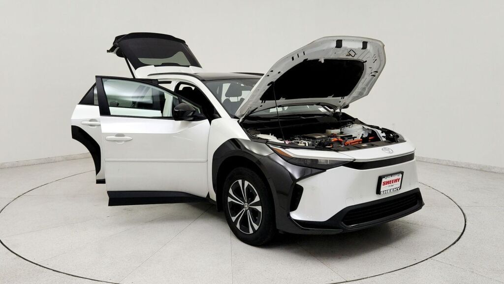 2024 Toyota bZ4X XLE Laurel MD