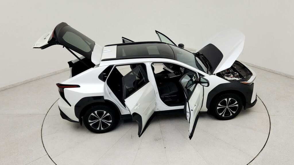 2024 Toyota bZ4X XLE Laurel MD