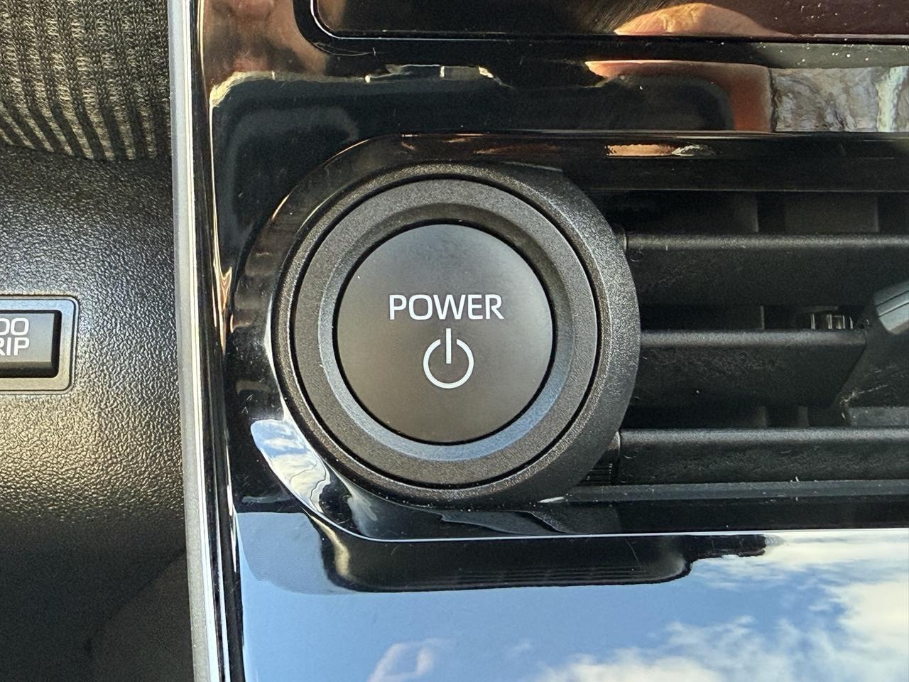 2024 Toyota bZ4X XLE Stafford VA