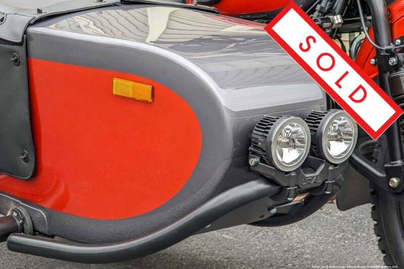 2024 Ural Gear Up Grey Metallic & Terracotta Boston MA