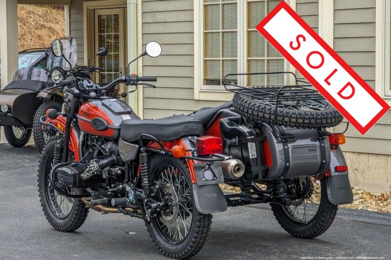 2024 Ural Gear Up Grey Metallic & Terracotta Boston MA
