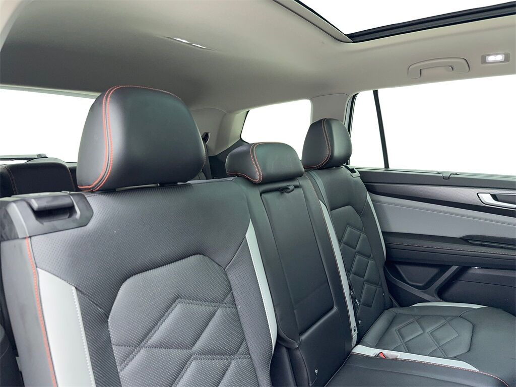 2024 Volkswagen Atlas 2.0T Peak Edition SE w/Technology CAM,PANO,BLIND S Plano TX