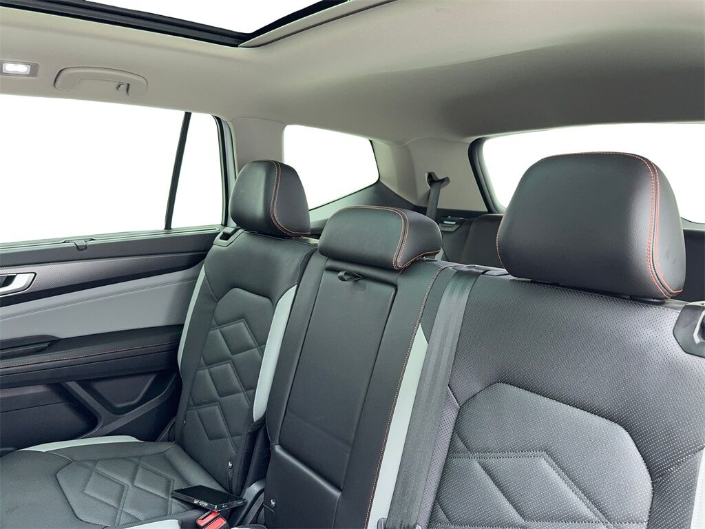 2024 Volkswagen Atlas 2.0T Peak Edition SE w/Technology CAM,PANO,BLIND S Plano TX