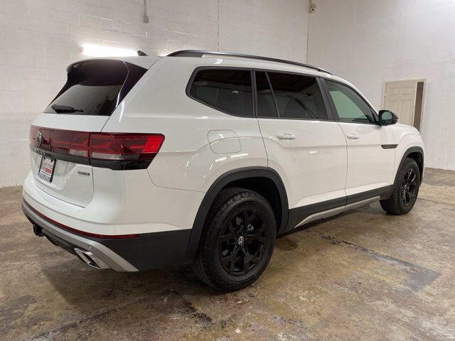 2024 Volkswagen Atlas 2.0T Peak Edition SE w/Technology Dallas TX