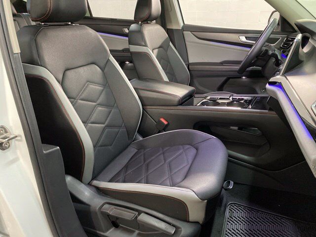 2024 Volkswagen Atlas 2.0T Peak Edition SE w/Technology Dallas TX