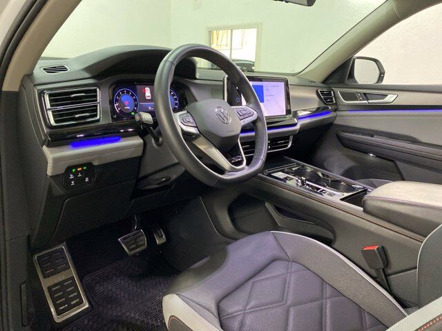 2024 Volkswagen Atlas 2.0T Peak Edition SE w/Technology Dallas TX