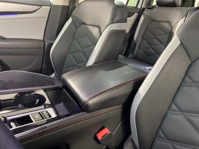 2024 Volkswagen Atlas 2.0T Peak Edition SE w/Technology Dallas TX