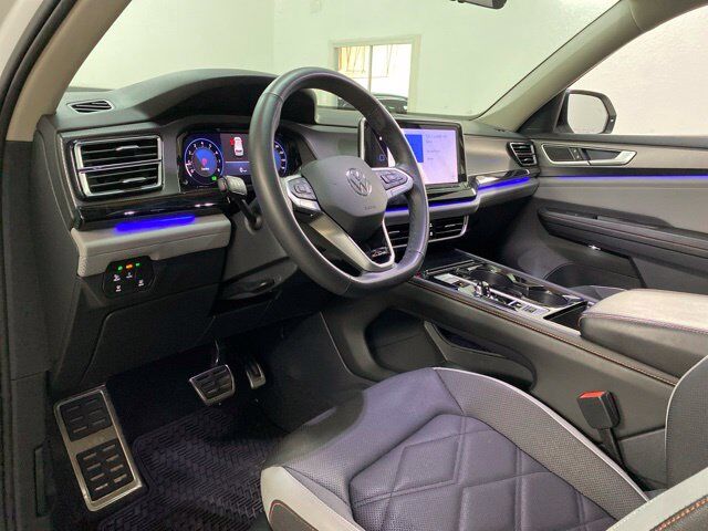 2024 Volkswagen Atlas 2.0T Peak Edition SE w/Technology Dallas TX