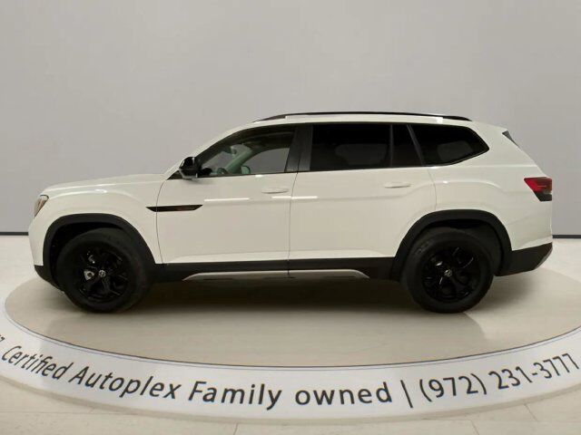 2024 Volkswagen Atlas 2.0T Peak Edition SE w/Technology