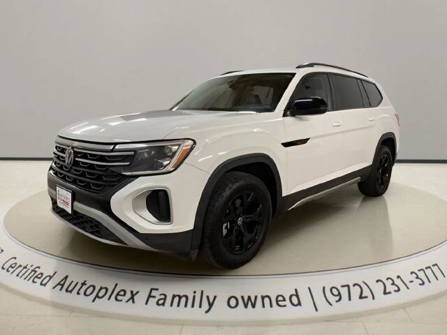 2024 Volkswagen Atlas 2.0T Peak Edition SE w/Technology